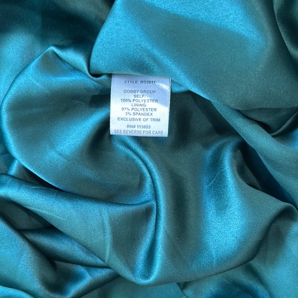 R.S.V.P. SUGARLIPS Enamored Off The Shoulder Ruffle Dress Curve Size Small - Picture 6 of 10